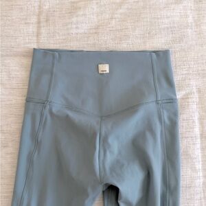 Vuori Studio Pocket Legging - Shade Blue XS